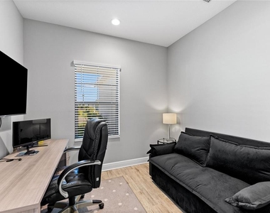 14147 Campfire Court - Photo Thumbnail 18