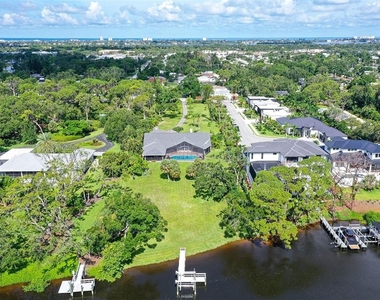 4935 Riverwood Avenue - Photo Thumbnail 5