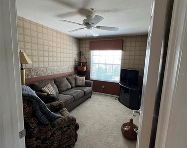 6632 Pineview Terrace - Photo Thumbnail 8