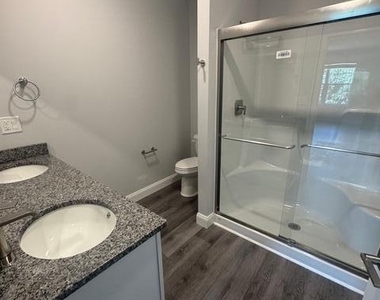 404 Circle Drive - Photo Thumbnail 35