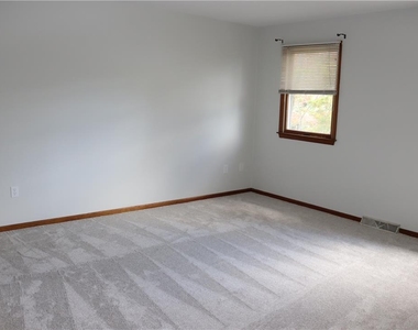 3500 Lafayette Drive - Photo Thumbnail 11