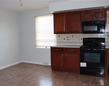 3500 Lafayette Drive - Photo Thumbnail 4
