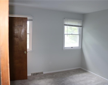 3500 Lafayette Drive - Photo Thumbnail 20