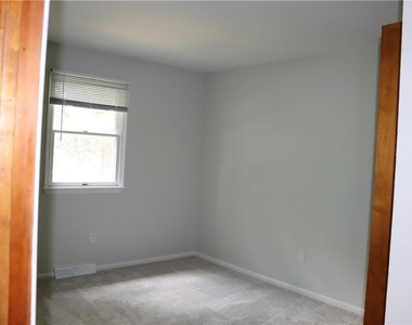 3500 Lafayette Drive - Photo Thumbnail 25
