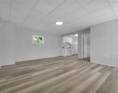 149 W Ridge Street - Photo Thumbnail 1