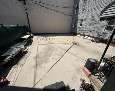35-4 28th Avenue - Photo Thumbnail 9