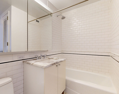 808 Columbus Ave - Photo Thumbnail 4