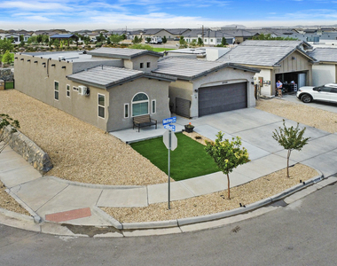 12729 Methley Avenue - Photo Thumbnail 2