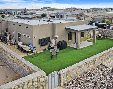 12729 Methley Avenue - Photo Thumbnail 6