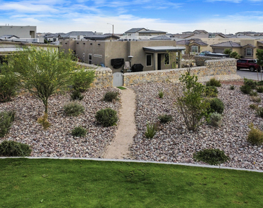 12729 Methley Avenue - Photo Thumbnail 8