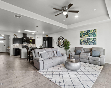 12729 Methley Avenue - Photo Thumbnail 29