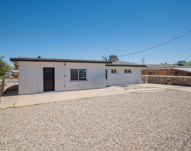 204 Balboa Road - Photo Thumbnail 20