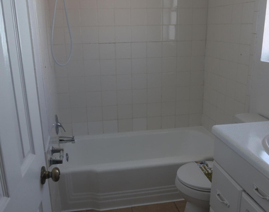 3827 Olympic Avenue - Photo Thumbnail 15