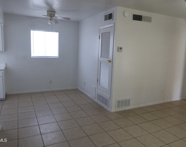 3827 Olympic Avenue - Photo Thumbnail 9
