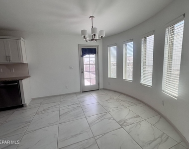 13817 Sky Ranger Avenue - Photo Thumbnail 4