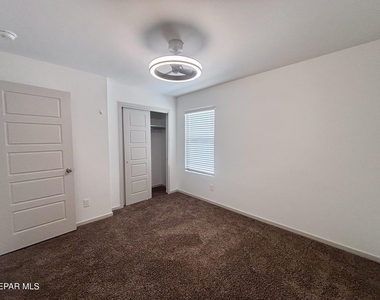 13817 Sky Ranger Avenue - Photo Thumbnail 9