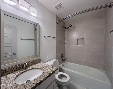 13817 Sky Ranger Avenue - Photo Thumbnail 8