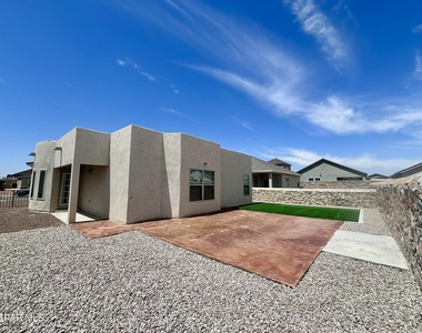 13817 Sky Ranger Avenue - Photo Thumbnail 15