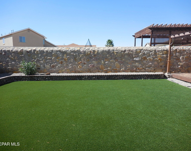 7045 Eagle Nest Court - Photo Thumbnail 1