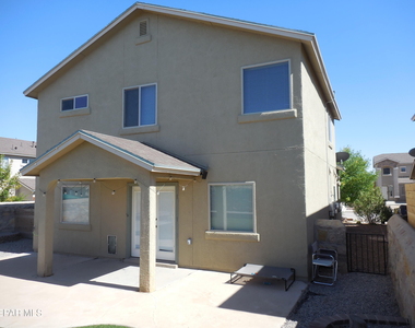 7045 Eagle Nest Court - Photo Thumbnail 7