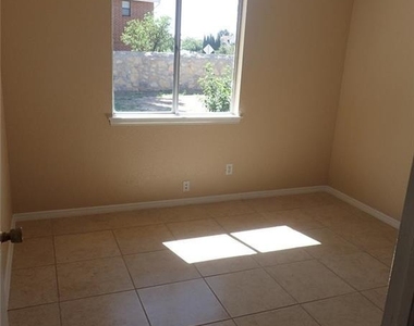 11500 Bob Mitchell Drive - Photo Thumbnail 13