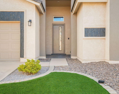 908 Crystal Deer Drive - Photo Thumbnail 3