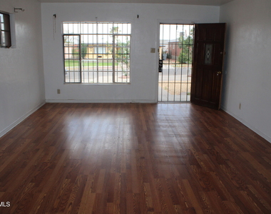 3221 Monroe Avenue - Photo Thumbnail 2