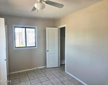 6423 Kiowa Court - Photo Thumbnail 8
