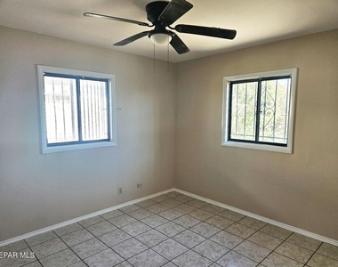 6423 Kiowa Court - Photo Thumbnail 5