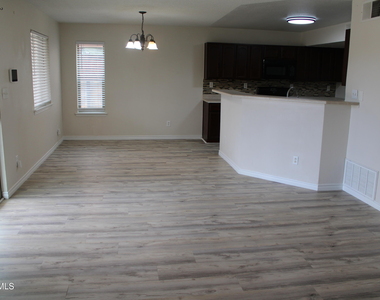 14313 Island Point Drive - Photo Thumbnail 2