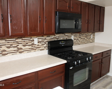 14313 Island Point Drive - Photo Thumbnail 5