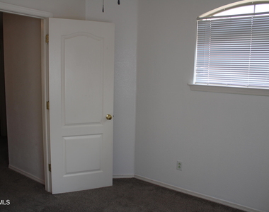 14313 Island Point Drive - Photo Thumbnail 18