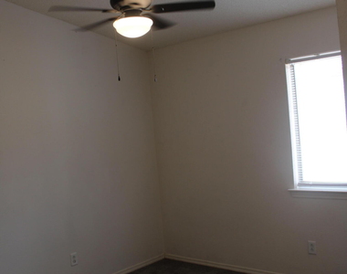 14313 Island Point Drive - Photo Thumbnail 15