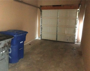 6405 Salas Lane - Photo Thumbnail 22