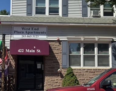 422 Main Street - Photo Thumbnail 8