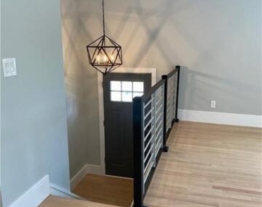 10 Donohue Drive - Photo Thumbnail 3