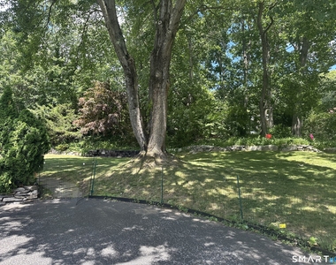 10 Donohue Drive - Photo Thumbnail 18