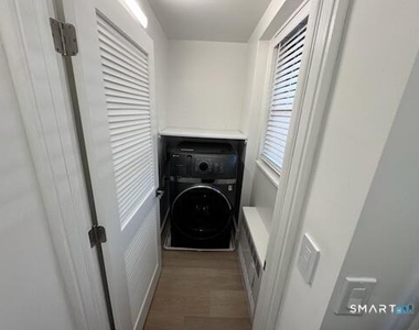 93 Morgan Street - Photo Thumbnail 21
