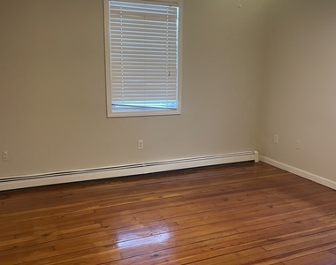 160 Dividend Road - Photo Thumbnail 12