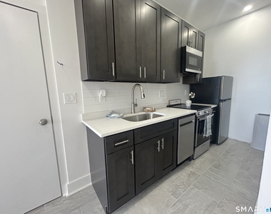 207 Bank Street - Photo Thumbnail 1