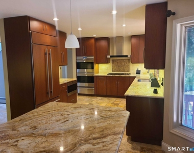 925 Dunbar Hill Road - Photo Thumbnail 14