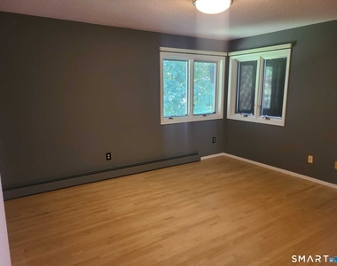 925 Dunbar Hill Road - Photo Thumbnail 29