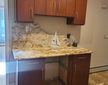925 Dunbar Hill Road - Photo Thumbnail 12