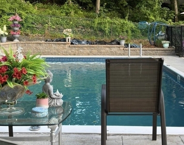 7 Newport Drive - Photo Thumbnail 30