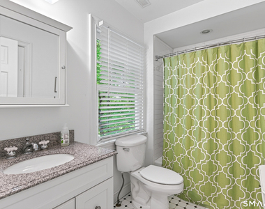 69 Richmondville Avenue - Photo Thumbnail 17