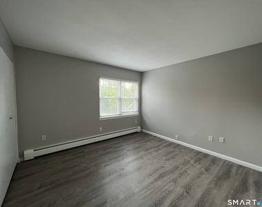 106 Balance Rock Road - Photo Thumbnail 4