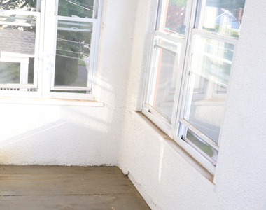 60 Nesbit Avenue - Photo Thumbnail 12