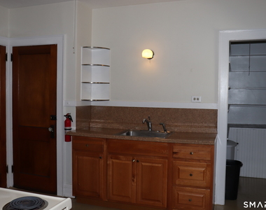 60 Nesbit Avenue - Photo Thumbnail 6