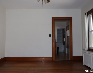 60 Nesbit Avenue - Photo Thumbnail 3