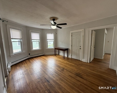 48 Burritt Street - Photo Thumbnail 9